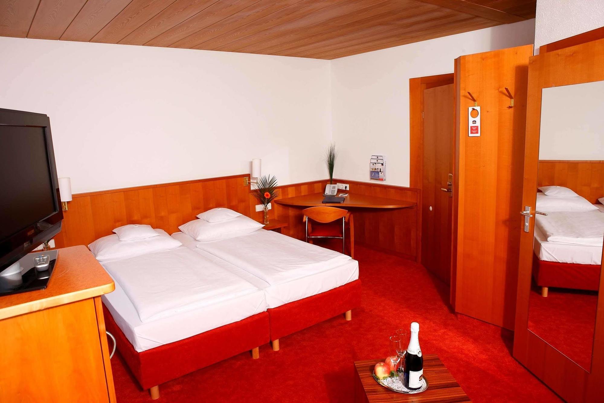 21 Hotel